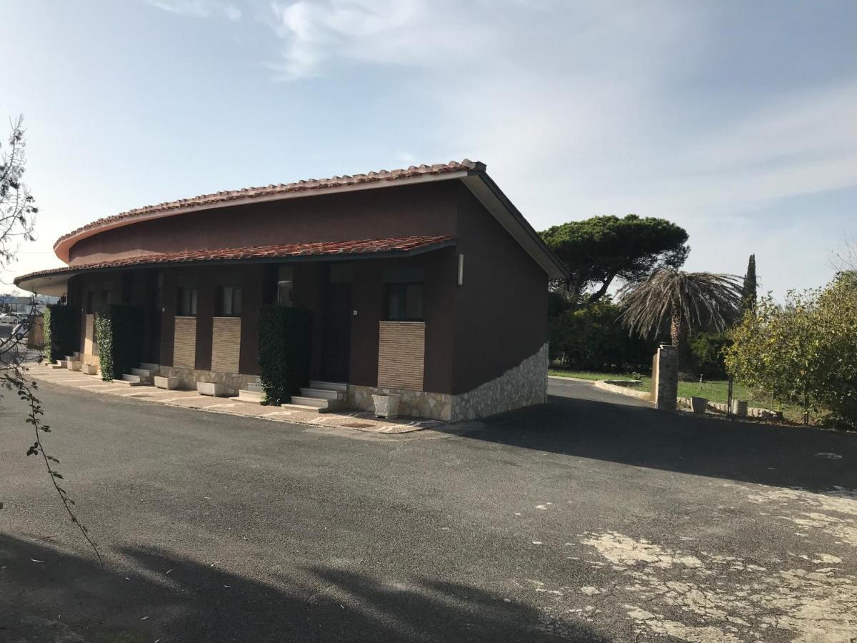 American Motel Чистерна ди Латина Екстериор снимка