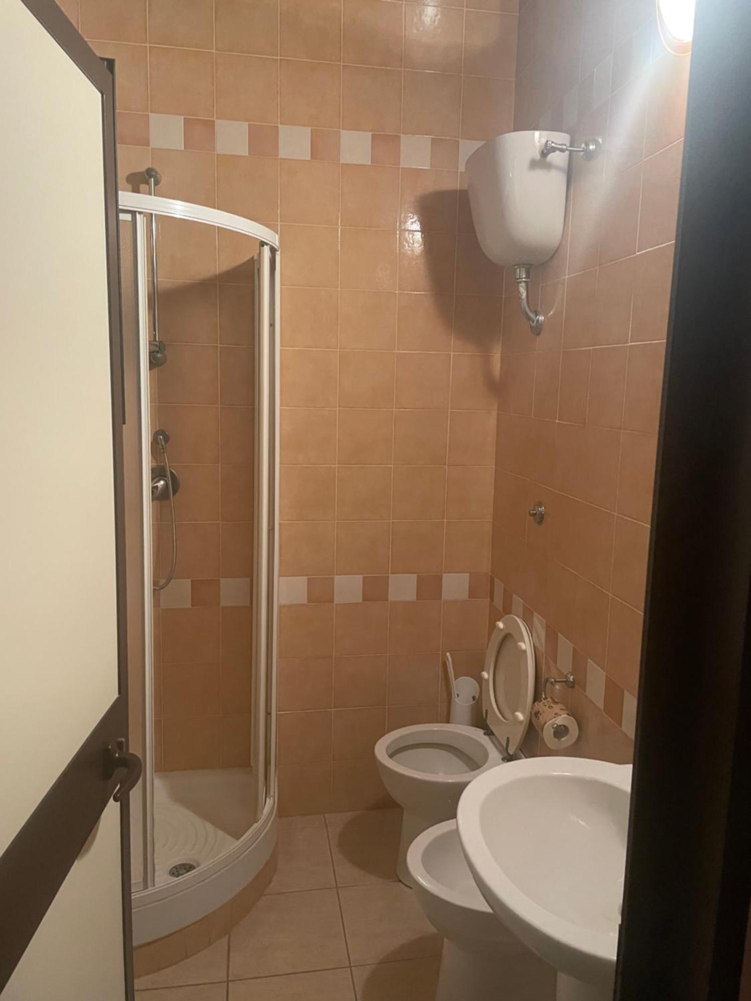 American Motel Чистерна ди Латина Екстериор снимка